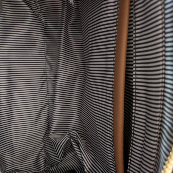 Purse - Picture 4 of 4